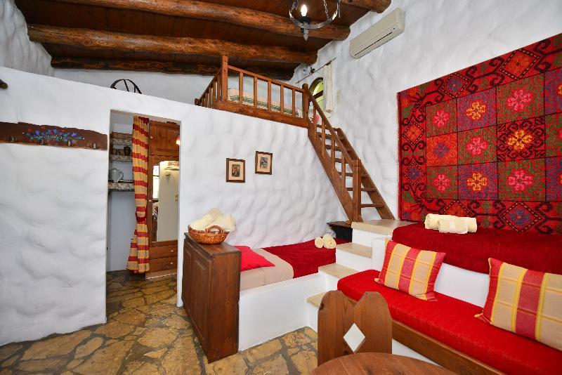 Viglatoras Traditionals Hotel Heraklion (Crete)