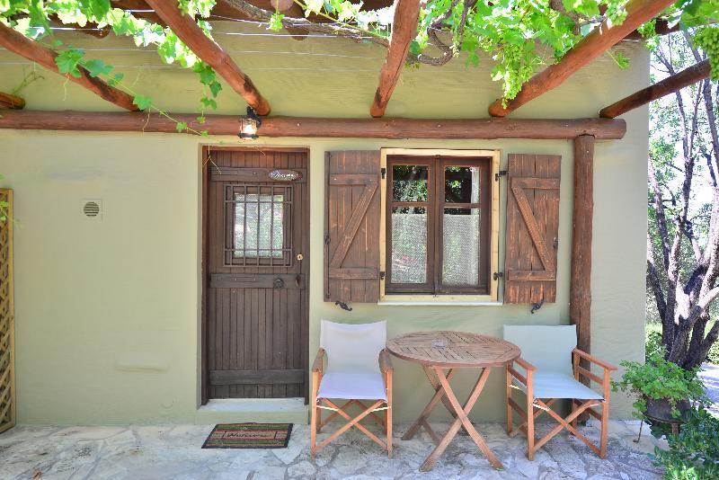 Viglatoras Traditionals Hotel 3*
